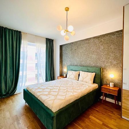 Exquisite - Two Bedroom Apartment Bucharest Luaran gambar
