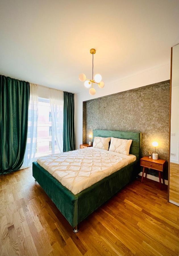 Exquisite - Two Bedroom Apartment Bucharest Luaran gambar