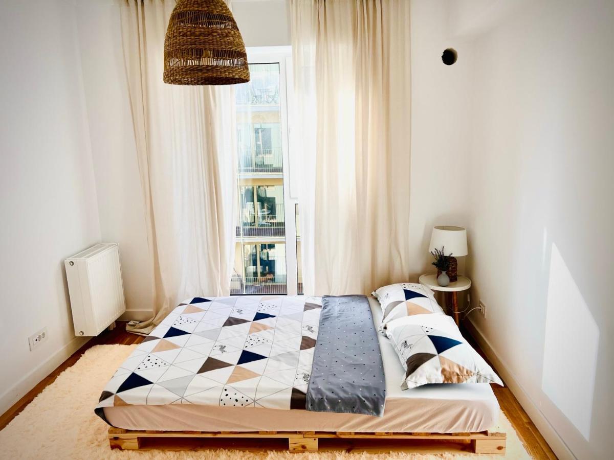 Exquisite - Two Bedroom Apartment Bucharest Luaran gambar